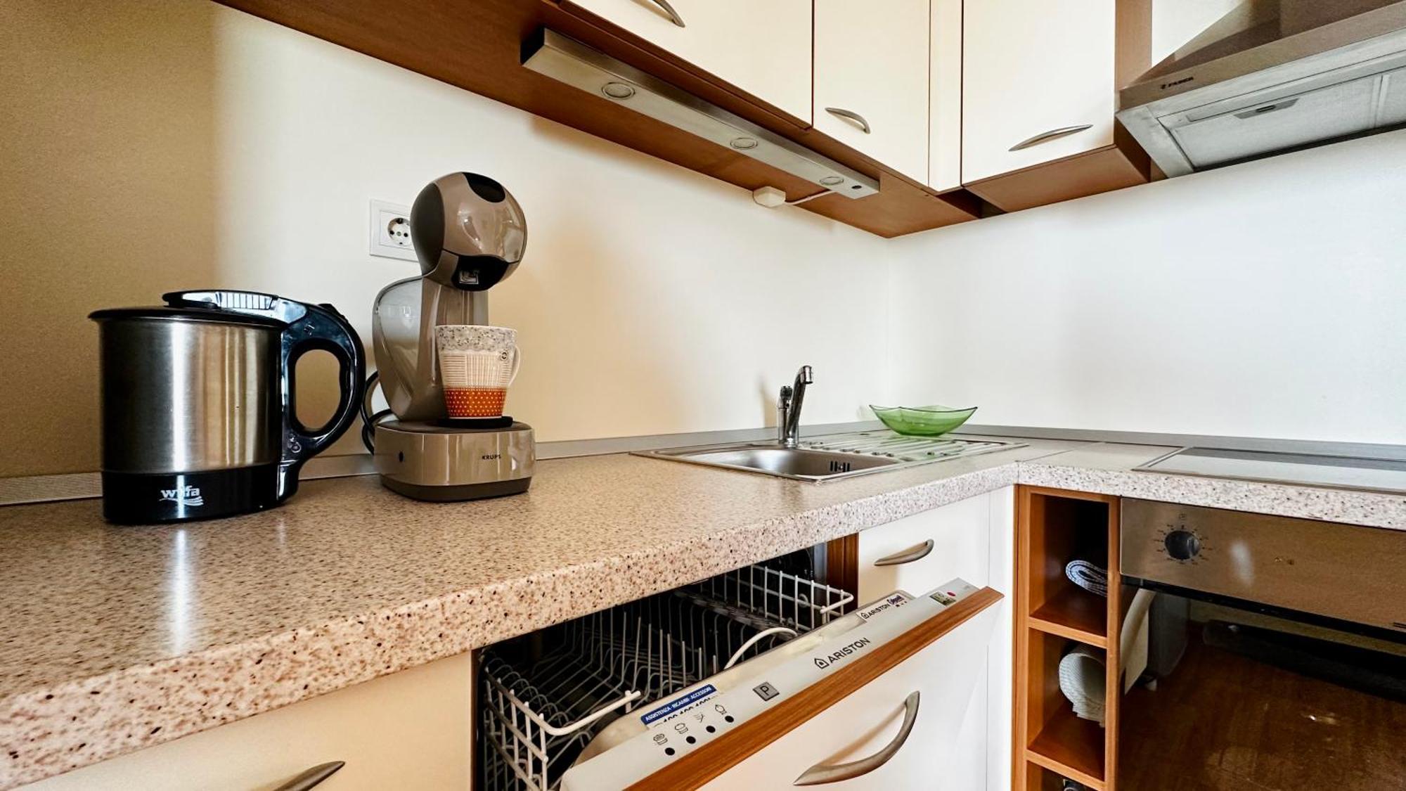 Garden Of Eden Modern Apartments - Apartello,Com سفيتي فلاس المظهر الخارجي الصورة
